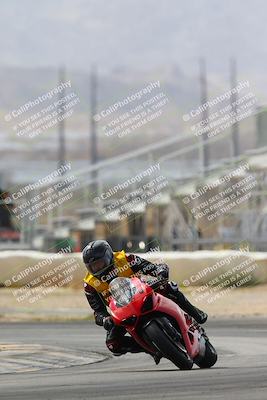 media/Mar-02-2025-Race Pace (Sun) [[8bec80ae00]]/12-Vested (Turn 2) 1111am/